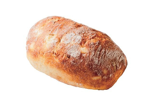 朝10時から並ぶ自家製パンにも注目!