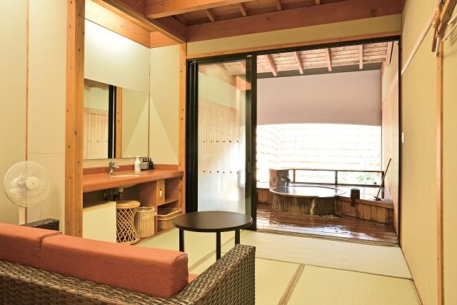 草津ナウリゾートホテル