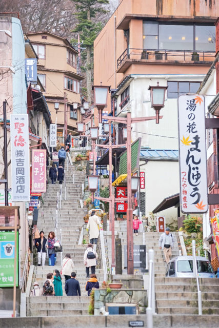 【伊香保温泉&富岡製糸場1泊2日モデルコース】1日目 13:00 石段街