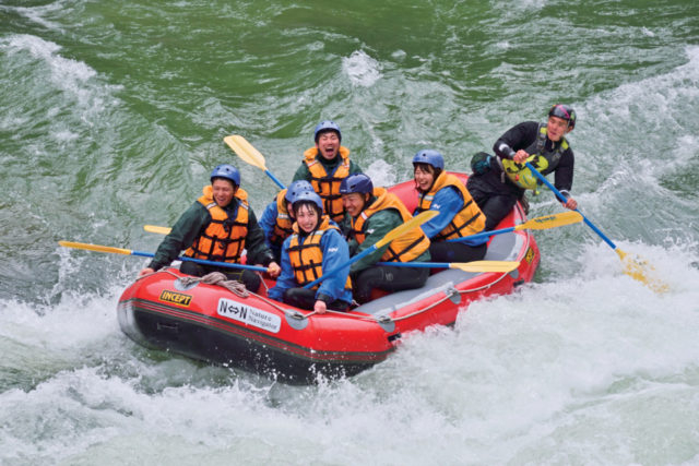 【みなかみ温泉郷&沼田×観光 1日目】13:00 利根川ラフティング