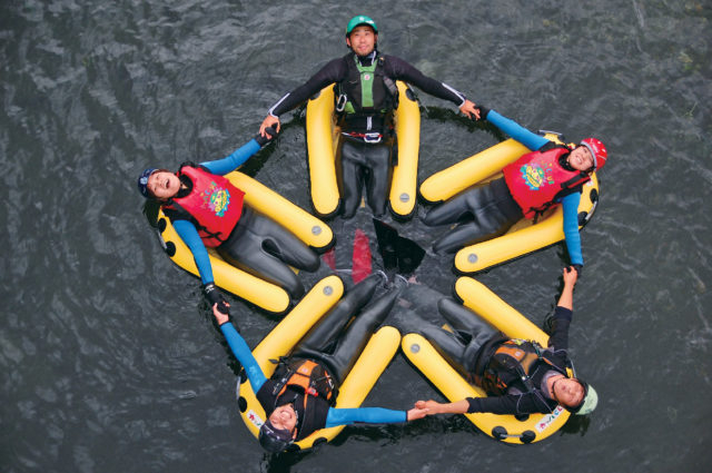 Recommended ハイドロスピード(半日コース)