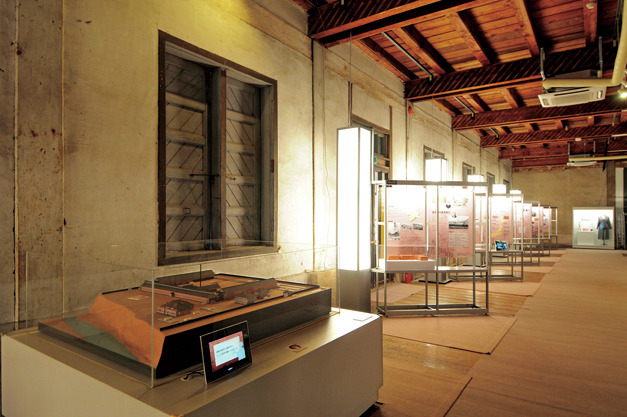 【富岡製糸場観光×モデルコース】 国宝 東置繭所