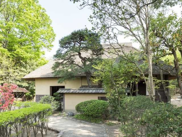 【白石×観光】情緒あふれるお堀沿いの武家屋敷「武家屋敷通」