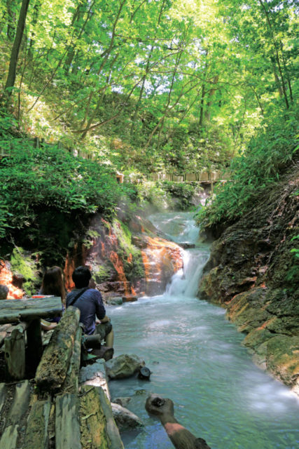 【登別温泉街×大自然体感スポット】大湯沼川天然足湯