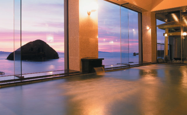 陸奥湾を望む浅虫温泉