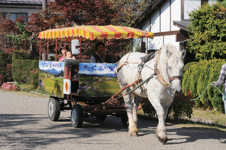 馬車で宿場街を周遊