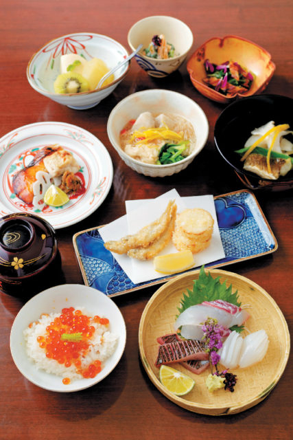 河原町で味わう本格和食季節を感じる懐石料理が自慢「御料理 辰むら」