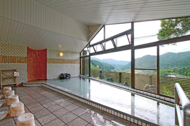 寄居山温泉 ほっこりの湯