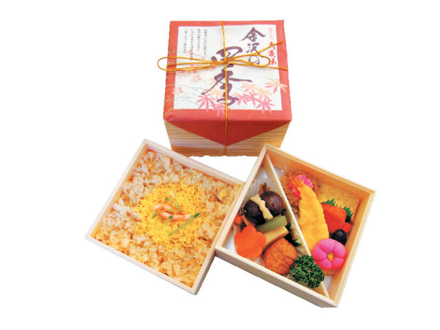 【金沢駅×駅弁】金沢の美味が詰まった豪華な二段弁当「金沢の四季」