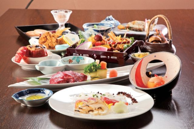 金盛館 せゝらぎ