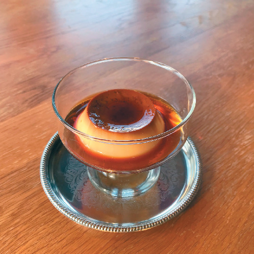 テラスはもちろん店内からも那須連山を一望できる「Café facile」