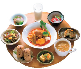 【那須×なすべん】伝統と創作の技が光る和風のなすべん「囲炉裏料理 与一」