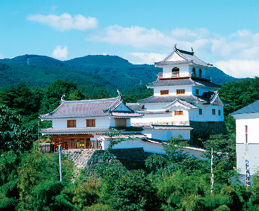 【白石×観光】復元された片倉家の名城「白石城」