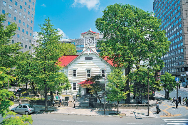 【2泊3日の北海道旅行モデルコース】1日目:13:30 札幌王道観光スポットめぐり