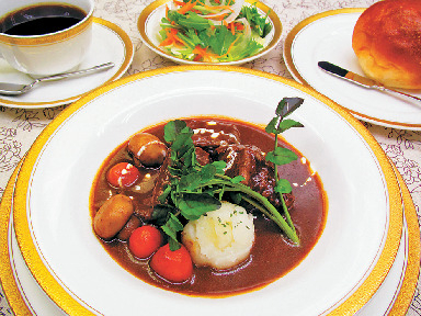 【日光・中禅寺湖ドライブ×立ち寄りグルメ】レストラン・メープル