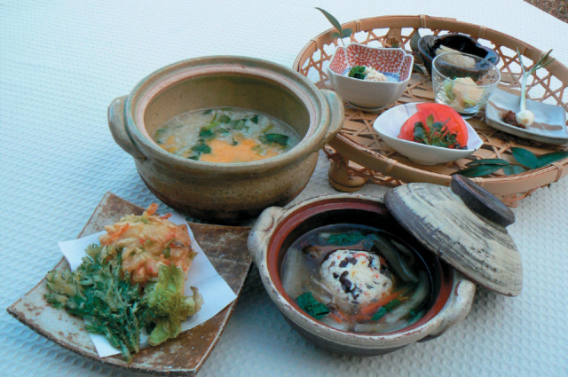 日本の旬を体にやさしい和食で「那須の里山料理 草花宿」