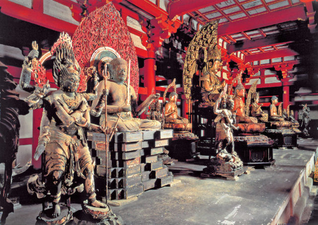 東寺(教王護国寺)の見どころ⑤講堂(立体曼荼羅)