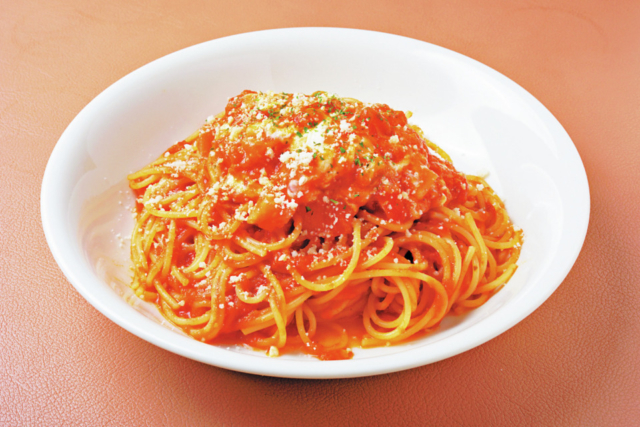 自家製の高原チーズとパスタが自慢「イタリア料理ITALO」