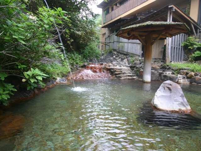那須最奥地の秘湯で贅沢おこもり「大丸温泉旅館」