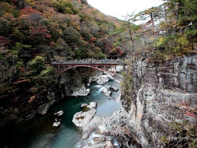 【栃木・鬼怒川&塩原×ドライブ①】奇岩・怪石と自然のコラボレーション「龍王峡」