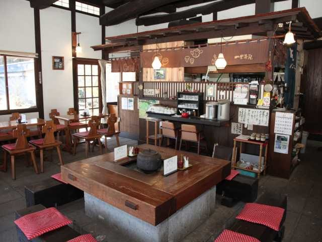 地元客・リピーターも多い手打ちそばの名店「一里茶屋」