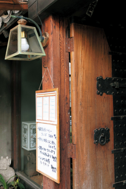 古きよき時代を再現した店「だんべえ茶寮」