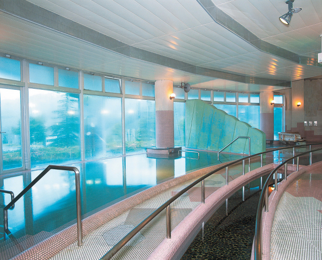 【藤里コース】散策のあとはここでひと休み