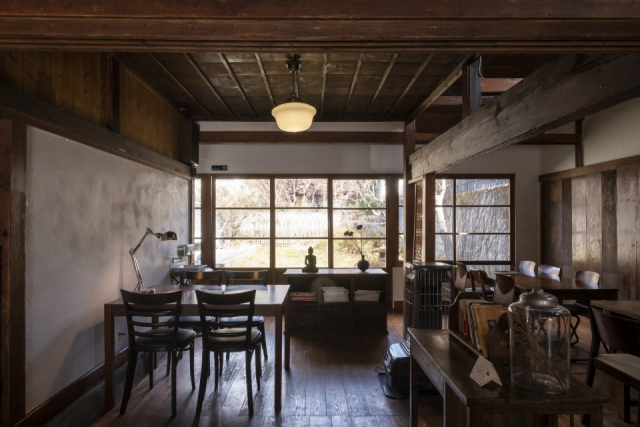 気のぬくもりとレトロな風情が心地いい「日光珈琲 御用邸通」