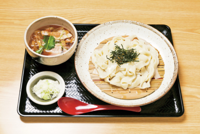 地粉100%の平打ちうどん「上州地粉うどん まつもと」