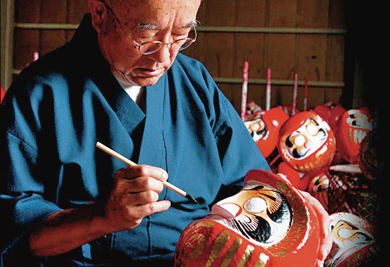 【群馬・高崎×オリジナルだるま作り】だるまのふるさと大門屋