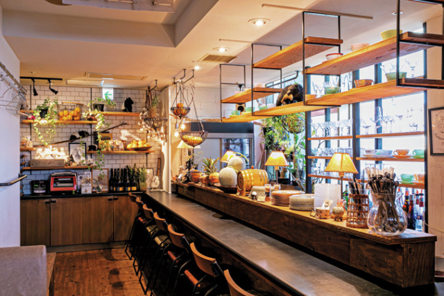 【札幌のシメパフェ人気店】夜パフェ専門店Parfaiteria PaL