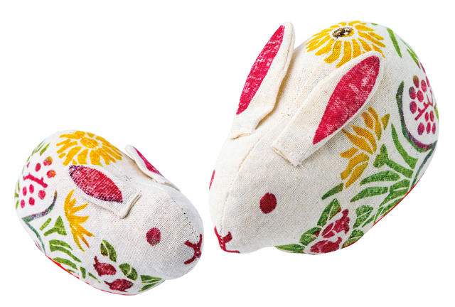 【飛騨高山・さんまち×雑貨】物語を感じる手染めのぬいぐるみ「住真商店」