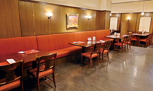 あふれる肉汁がたまらない!名店が誇るステーキを堪能「キッチン飛騨」