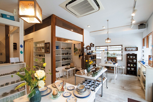 やちむんとともに暮らしを楽しむために「guma guwa」