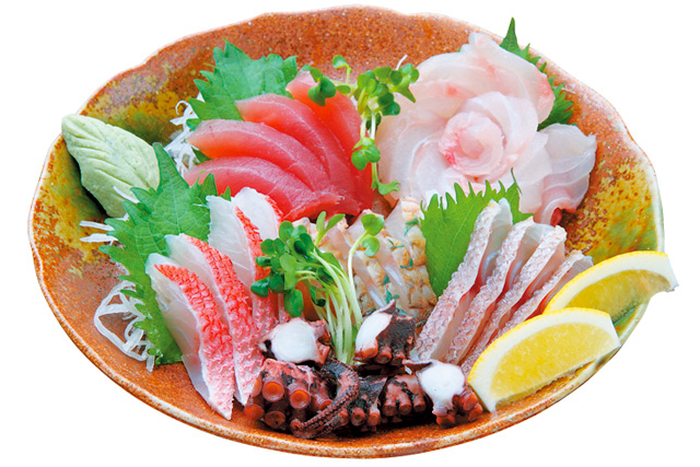 うまい魚と酒を求めて客が集う人気店「なかむら家 久茂地店」