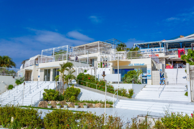 【那覇空港周辺】瀬長島ウミカジテラス