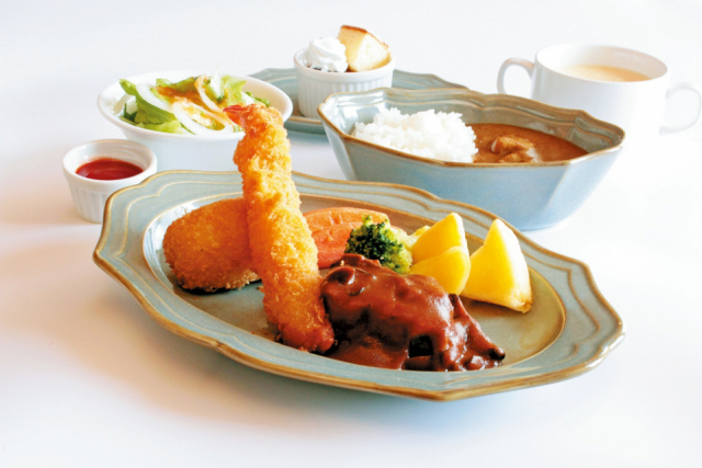 函館で最も歴史のある洋食店で伝統の味をカジュアルに楽しむ「五島軒 レストラン雪河亭」