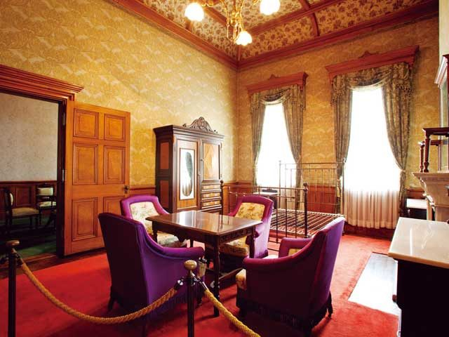 1.旧函館区公会堂(重要文化財)