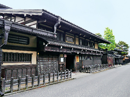 【飛騨高山・さんまち】1 江戸時代の趣を残す美しく重厚な町並み