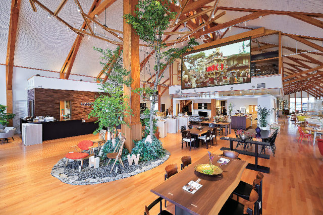 柏木工高山ショールーム(柏館)