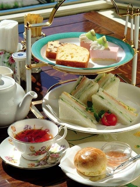 ティールーム ヴィクトリアンローズ