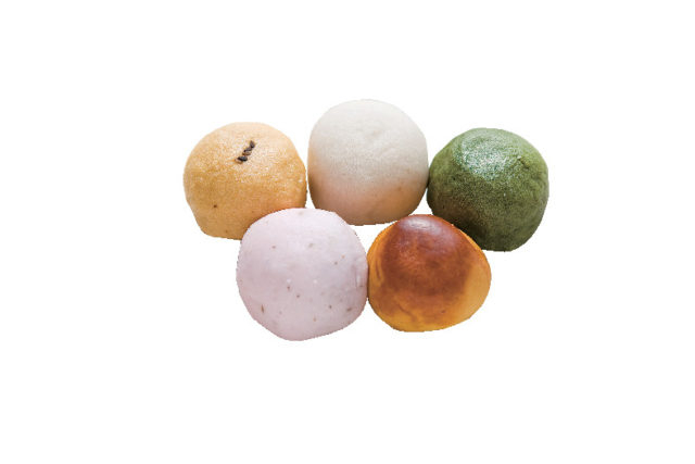 とらや饅頭老舗の五色まんじゅう