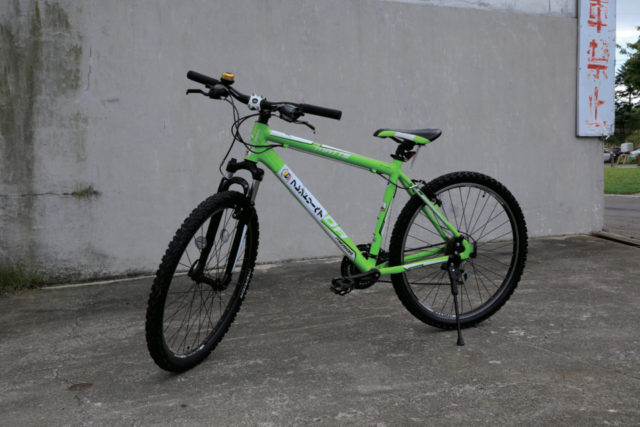 【ココでレンタル!】レンタサイクルで湖畔を一周「フレンドリーベア」