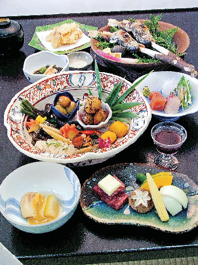 【奥飛騨温泉郷×料理自慢の宿】静けさにくつろげる大人の宿「鄙の館 松乃井」