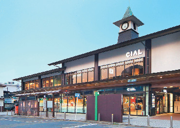 鎌倉駅に商業施設がオープン