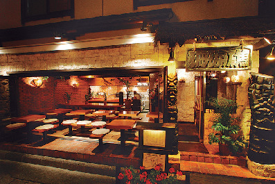 鎌倉屈指のカレー行列の味にうっとり 珊瑚礁 本店