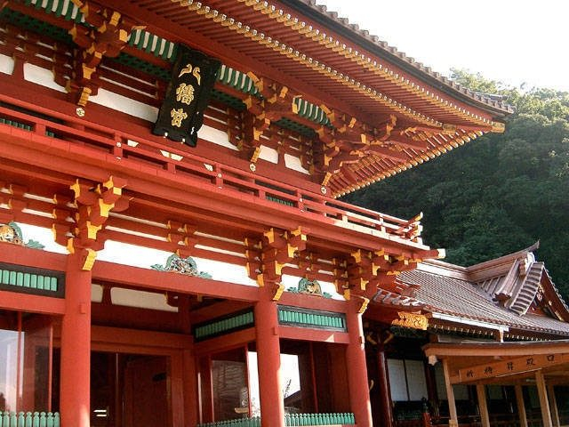 ①鶴岡八幡宮にごあいさつ