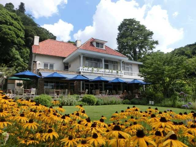 【鎌倉観光×自然②】1 1 : 3 0 庭園を望む洋館でいただくビタミンランチ「石窯ガーデンテラス」