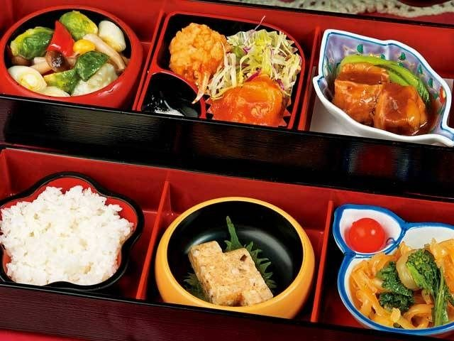 静かな食事処でヘルシー中華を楽しむ 鎌倉 凛林