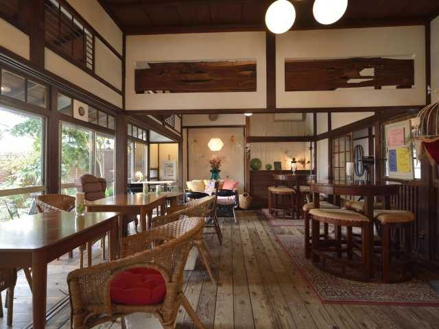 ⑤cafe 坂の下でティータイム